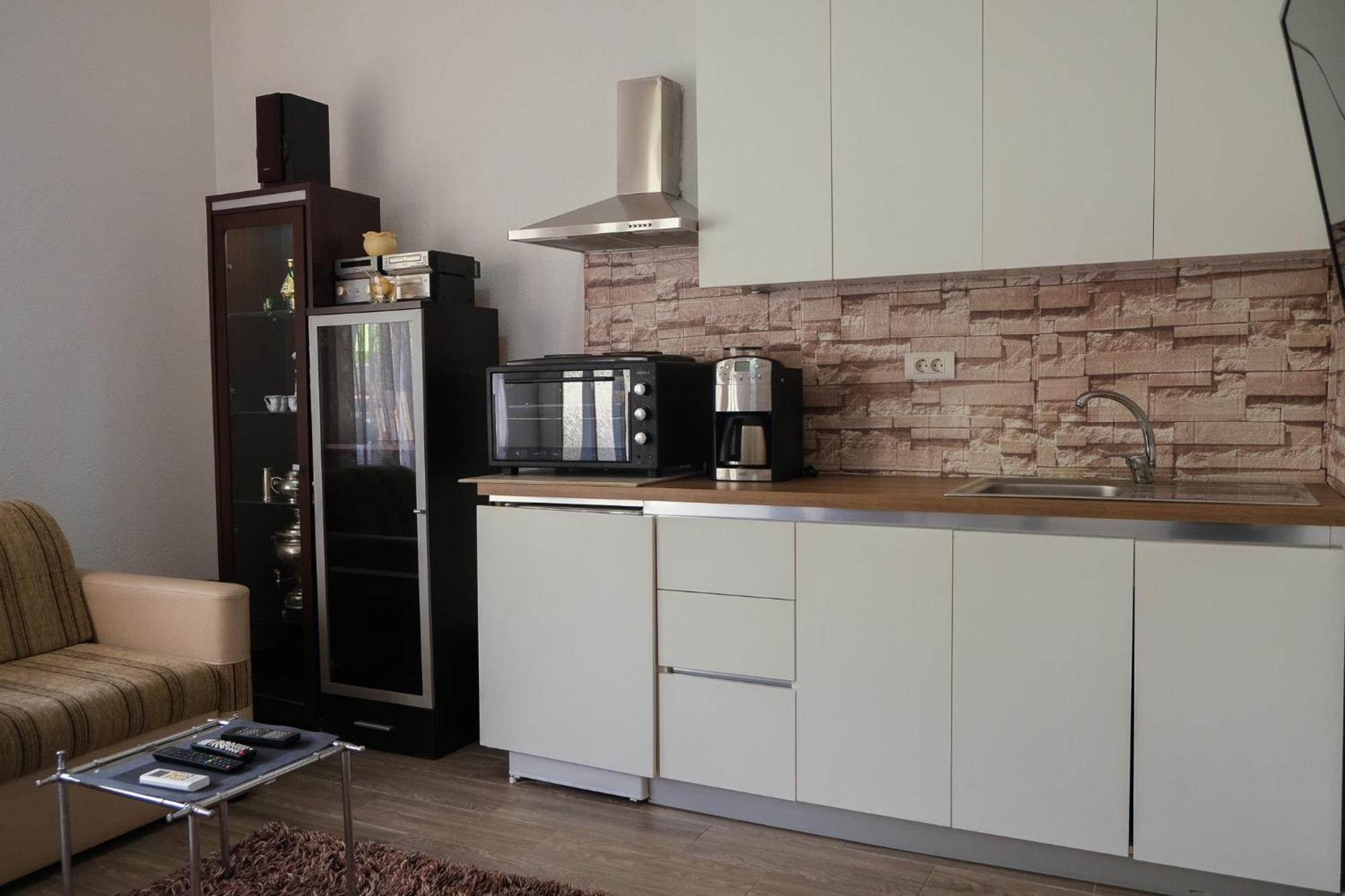 Cozy Spacious Apartment Peja Kültér fotó